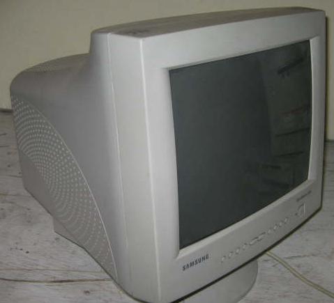 Monitor Samsung syncmaster 450nb